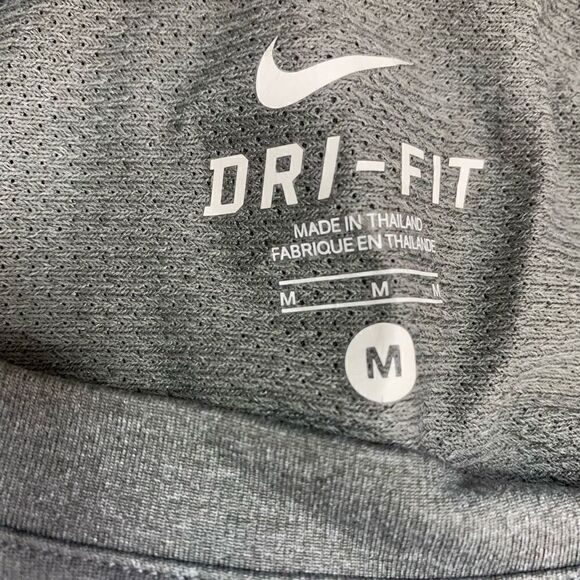 Nike Manchester United Gray Medium Dri Fit Training Jersey T Shirt (q1) - Picture 9 of 11